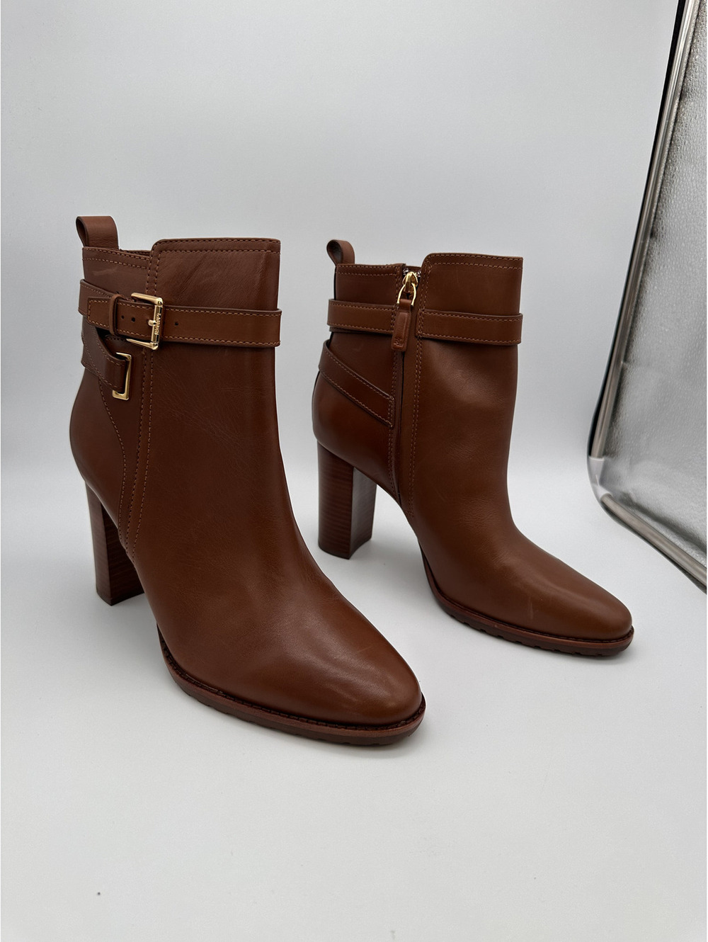Lauren Ralph Lauren Madisyn Brown Leather Ankle Boots 10